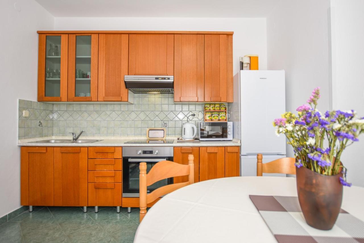 Apartmani Marija Ljubica Đảo Pag Ngoại thất bức ảnh