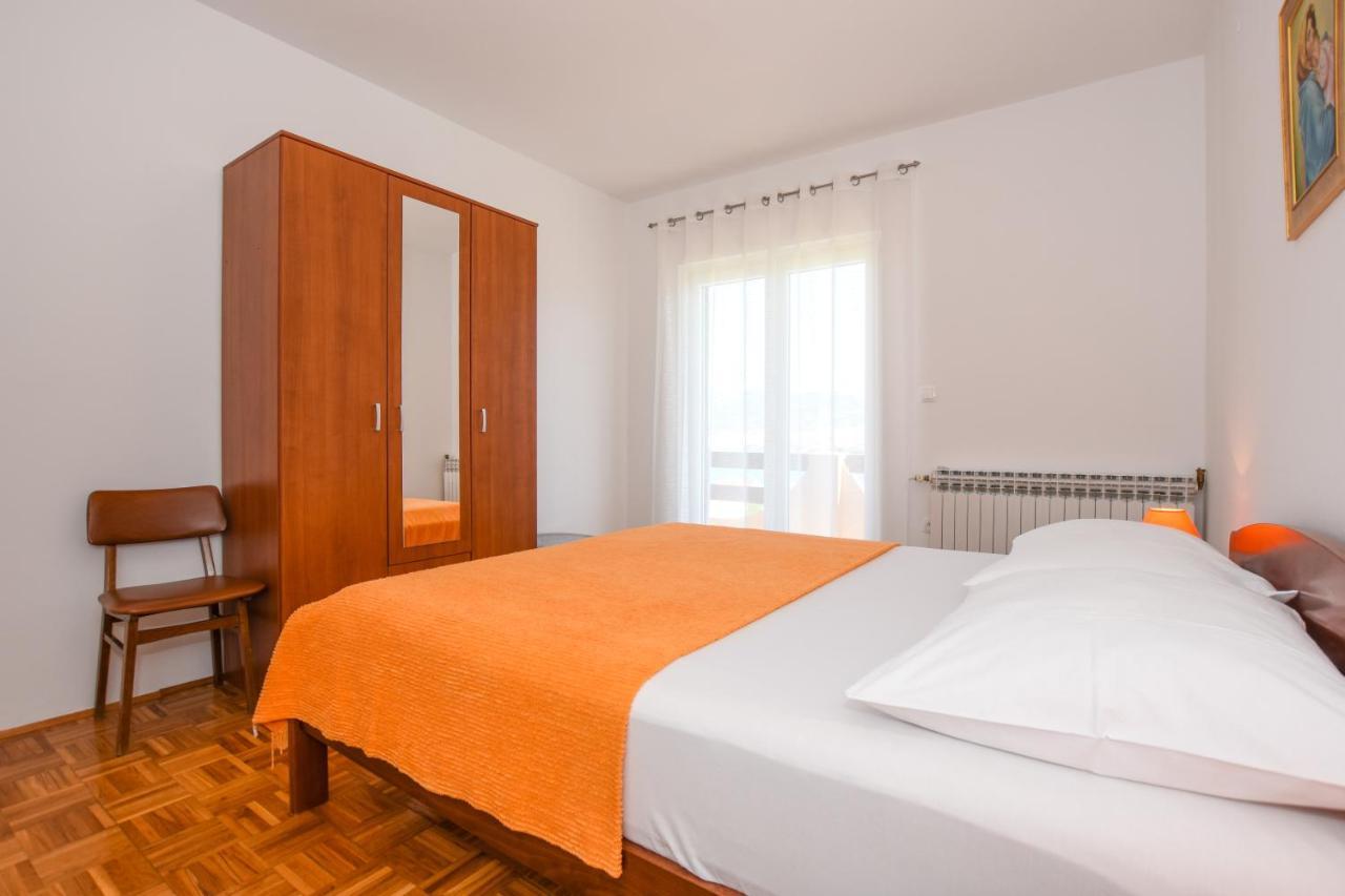 Apartmani Marija Ljubica Đảo Pag Ngoại thất bức ảnh